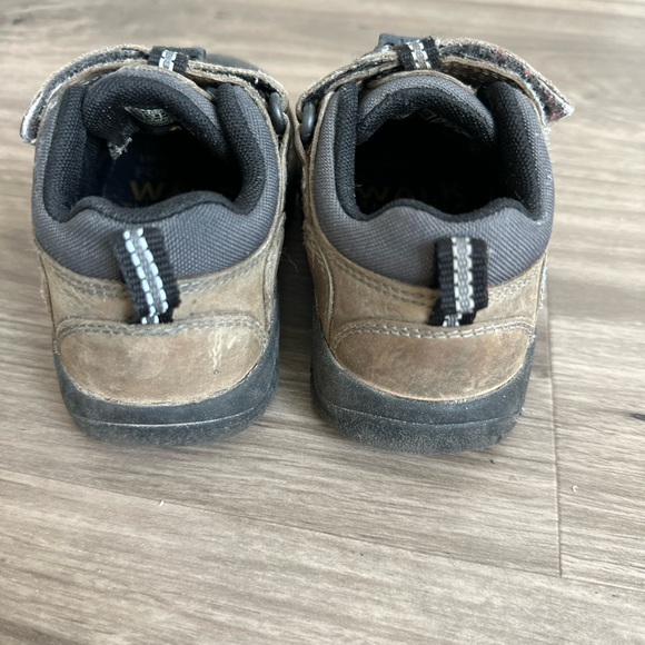 KEEN TODDLER NEWPORT SHOE GREY BLUE SIZE 8 - Picture 2 of 8